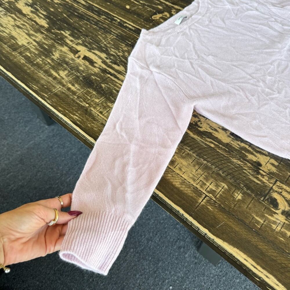 Aritzia - Light Blush Pink 100% Cashmere Sweater – Size Medium - Picture 14 of 17